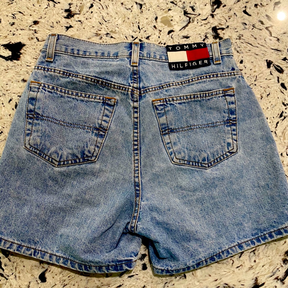 Vintage Tommy Hilfiger shorts